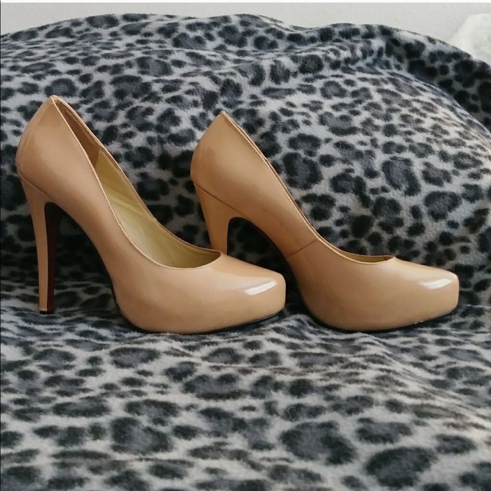 RePoshing Nude Louboutins